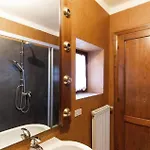 3 Bedroom Beautiful In 卡麦奥雷